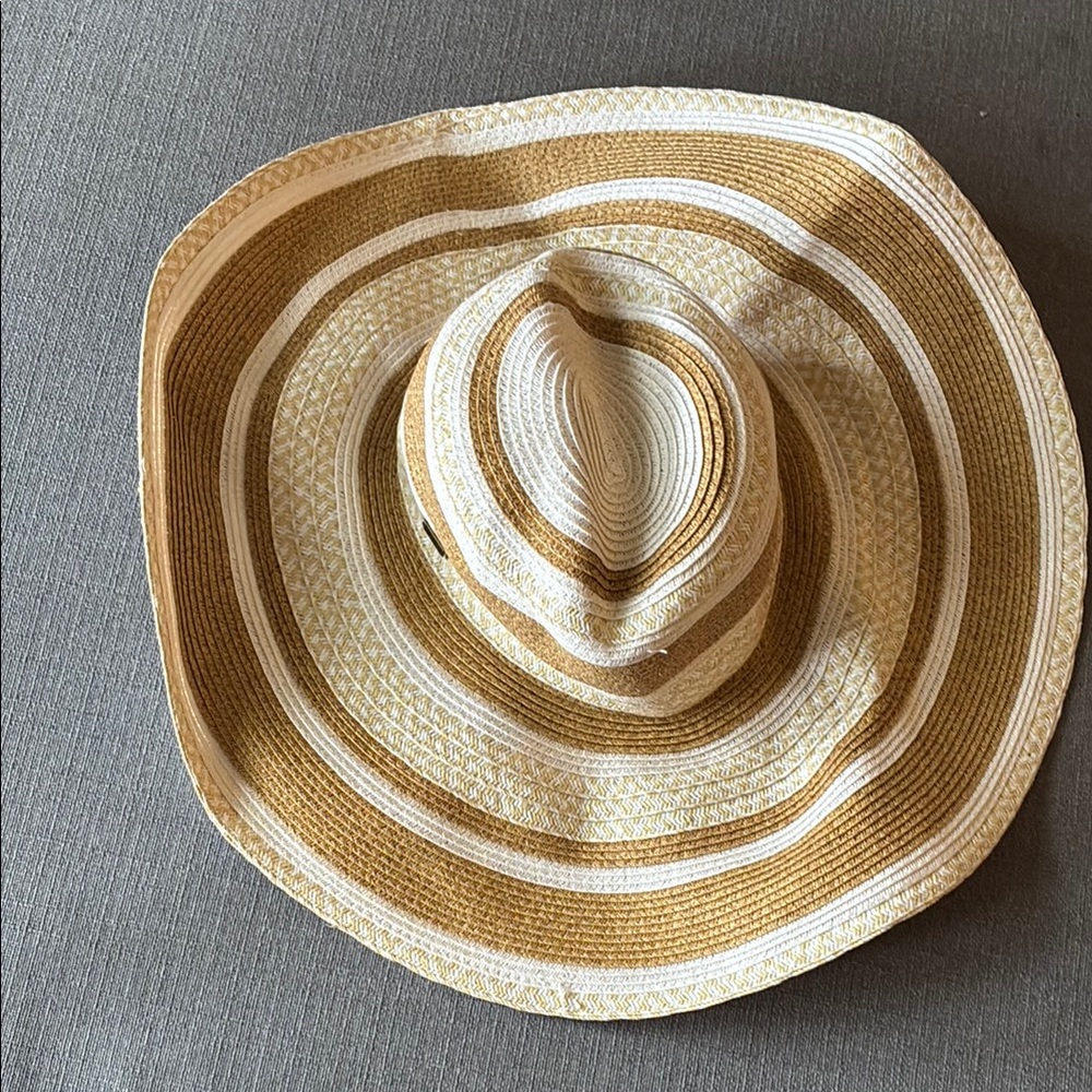 Nine West Tan and White Woven Hat